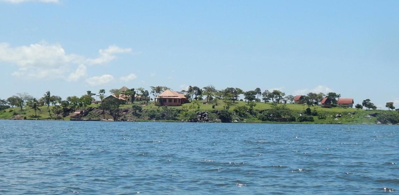 הוילה ג'ינג'ה Samuka Island Retreat מראה חיצוני תמונה