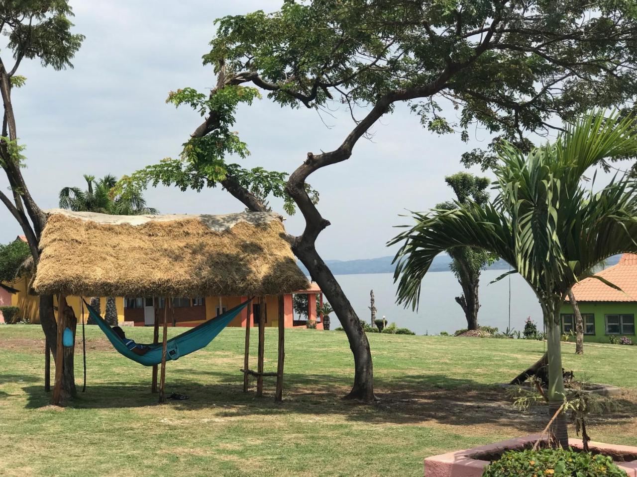 הוילה ג'ינג'ה Samuka Island Retreat מראה חיצוני תמונה