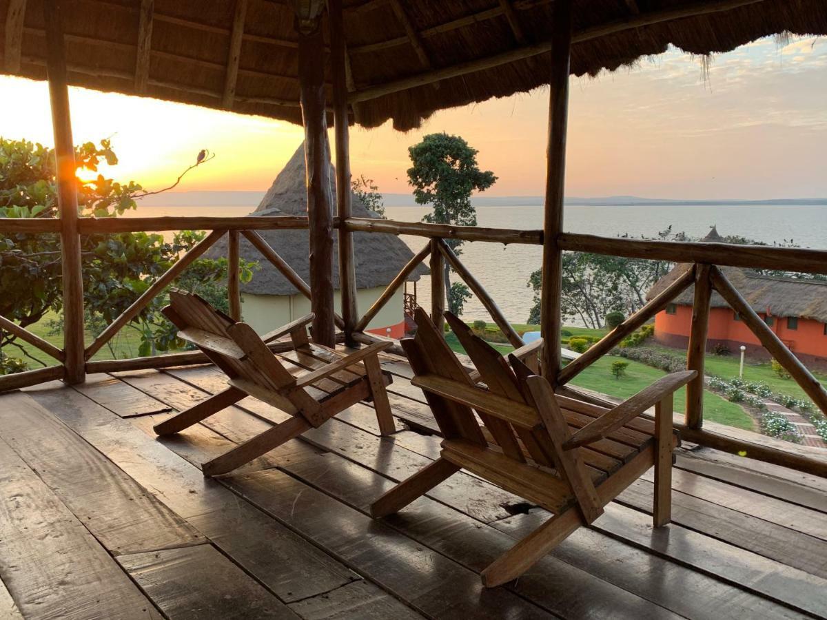 הוילה ג'ינג'ה Samuka Island Retreat מראה חיצוני תמונה